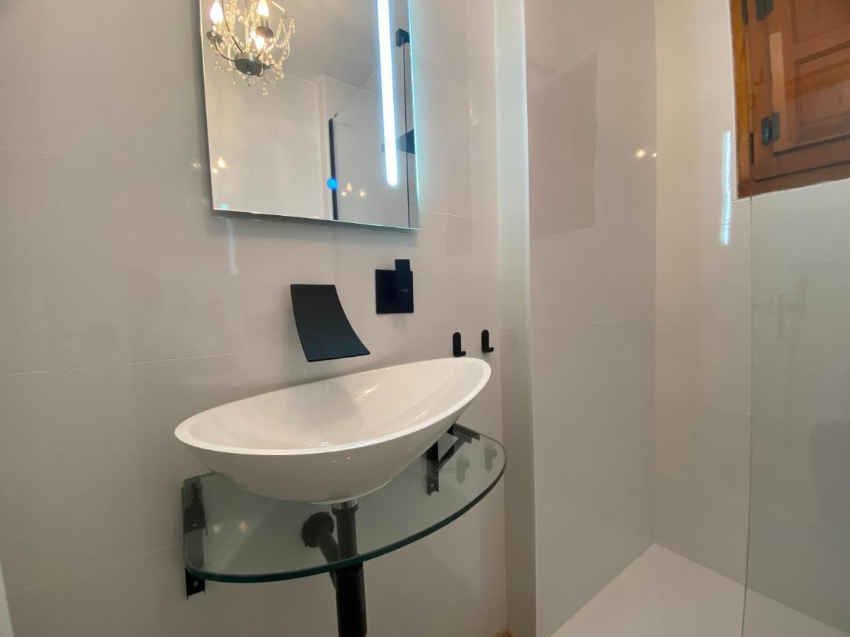 El Patio De San Pablo - Apartamento De Lujo En El Centro Con Parking Gratis Salamanca Dış mekan fotoğraf